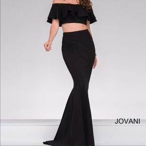 Size 0 Jovani 2 piece black prom dress. never worn